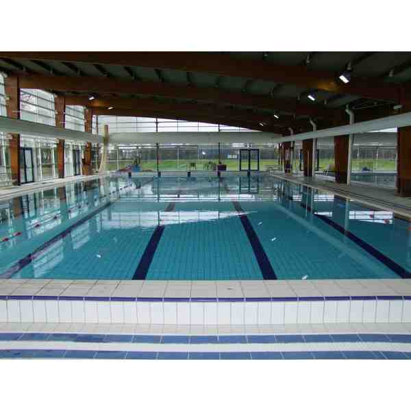 piscine, solesmes